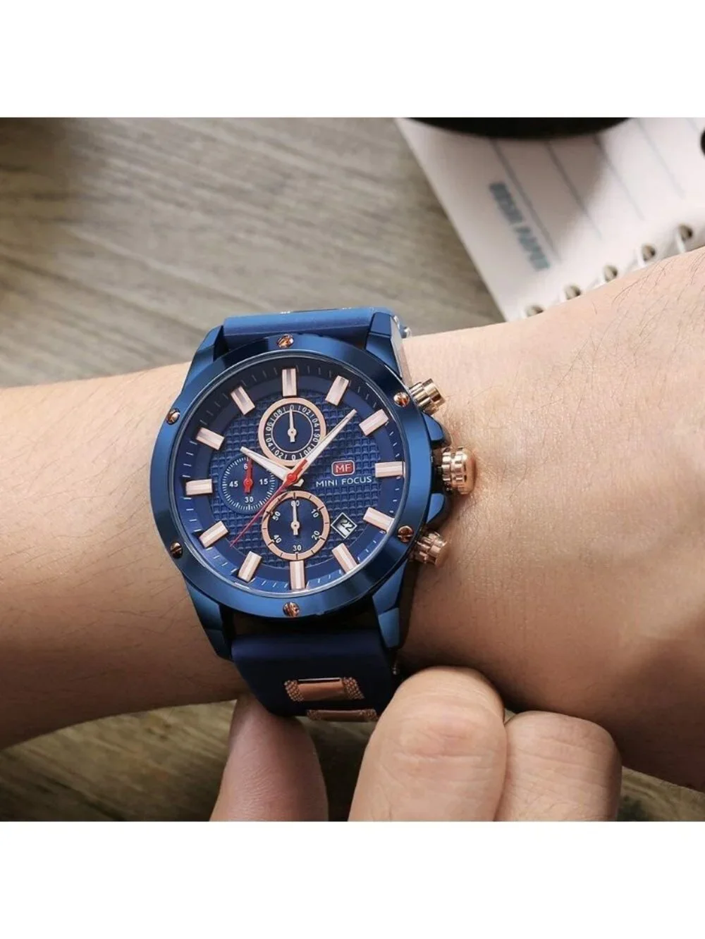 Men Rose Gold And Blue Analog Quartz Waterproof Chronograph Stylish Casual Watch